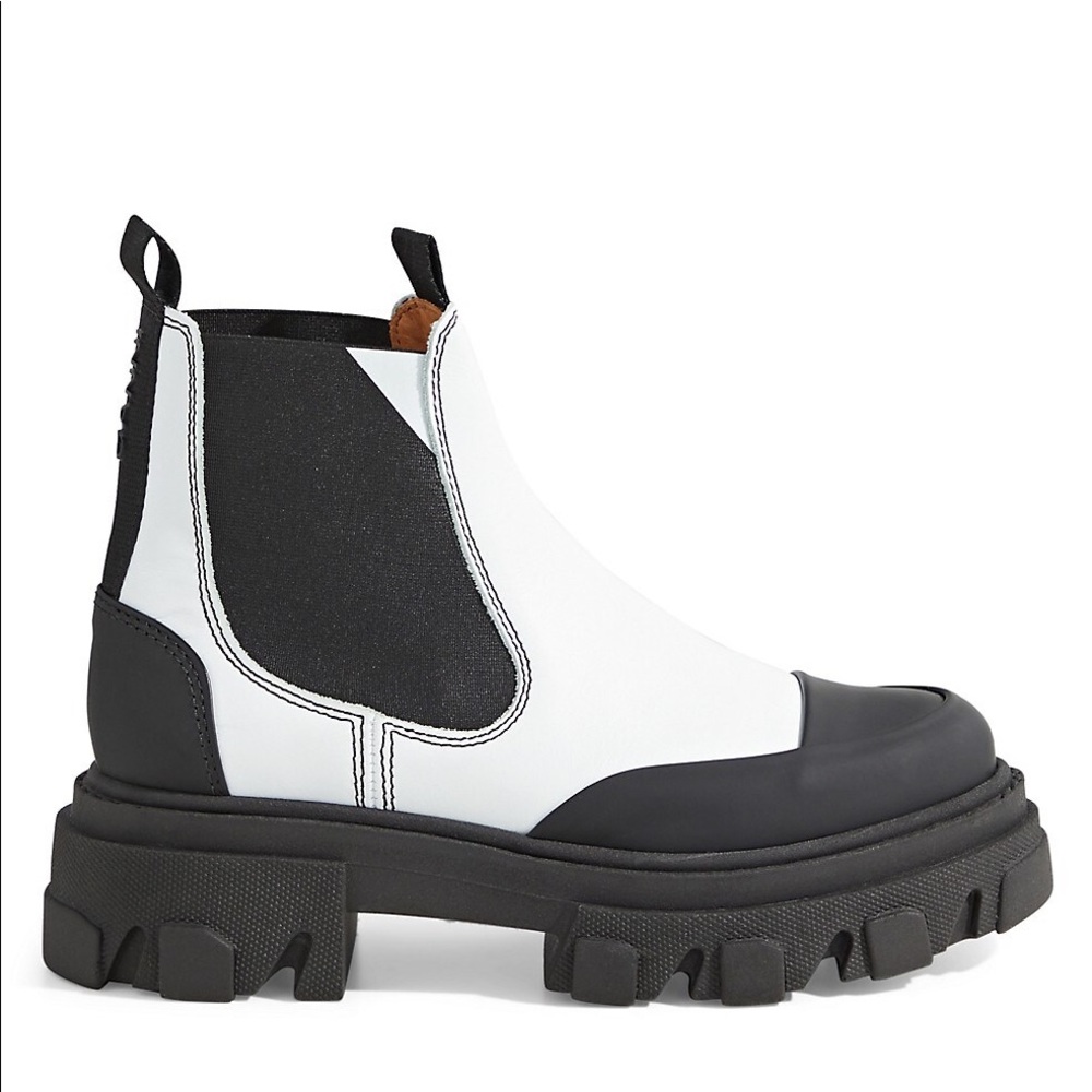 GANNI Leather Chelsea Boots Sz 40